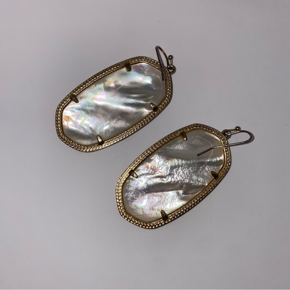 Kendra Scott Mother of Pearl Danielle Earrings - Picture 3 of 3